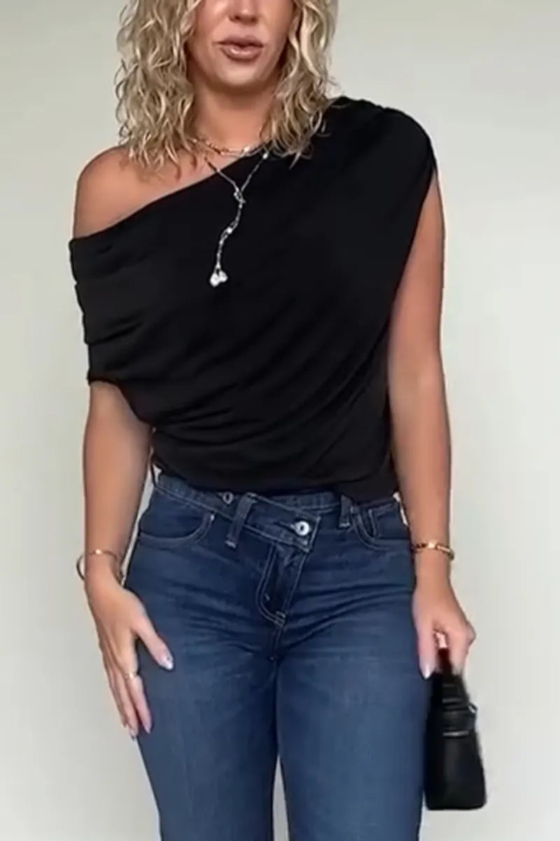 Women Oblique Collar Solid Color Top + Wash Jeans Casual Suit