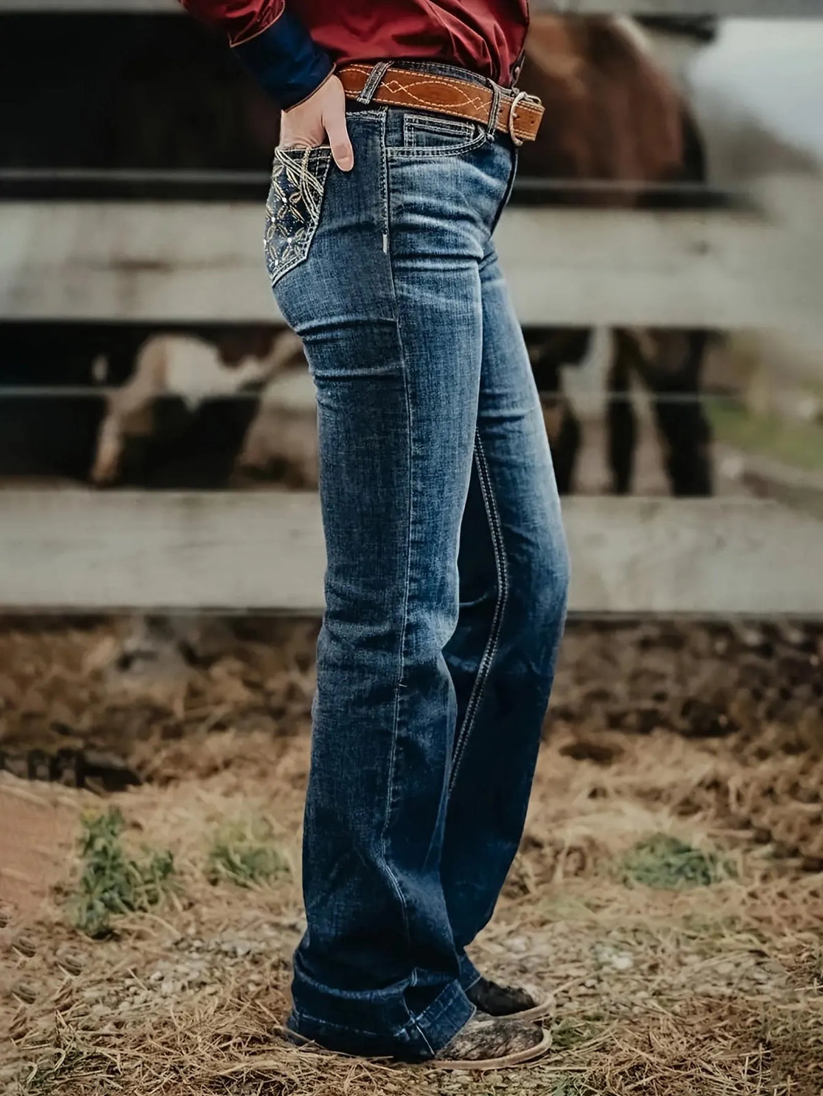 Ladies Washed Pocket Printed Casual Jeans