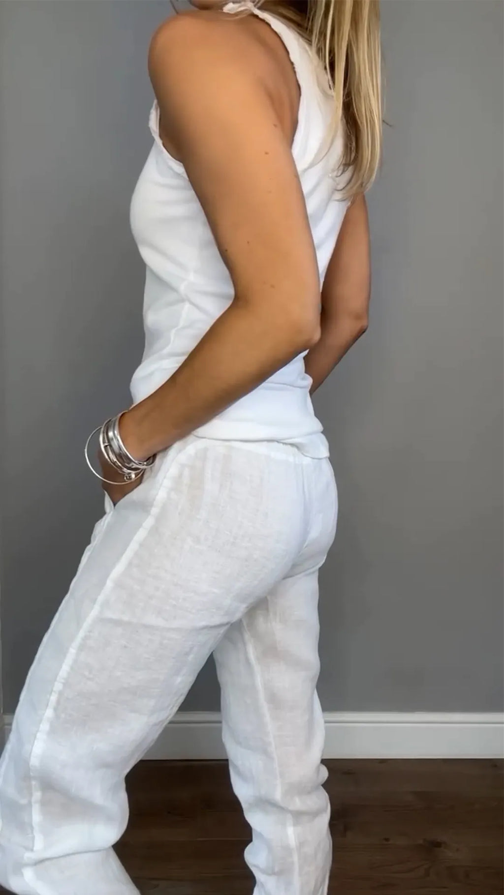 Women's Round Neck Sleeveless Casual Suit