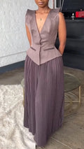 Women Deep V-neck Sleeveless Top + Pleated Half Skirt Elegant Temperament Set