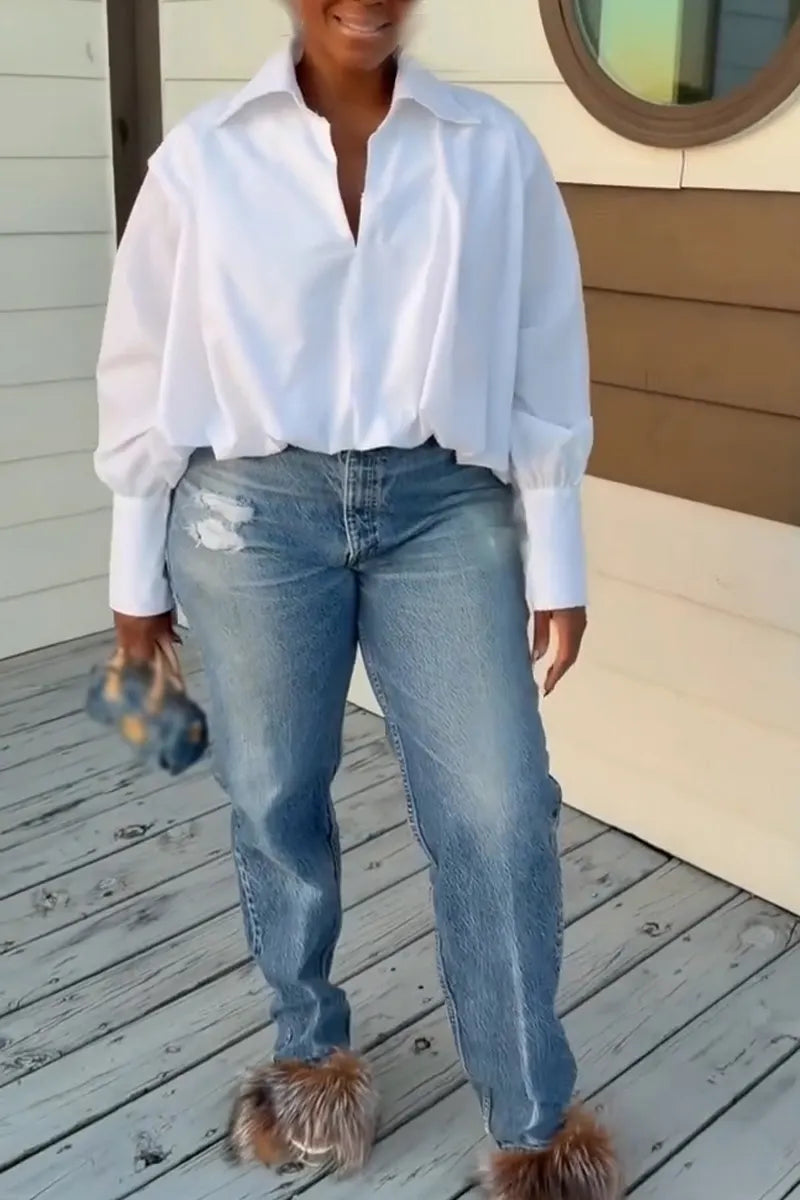 Women Collar Solid Color Shirt or Washed Scratch Jeans